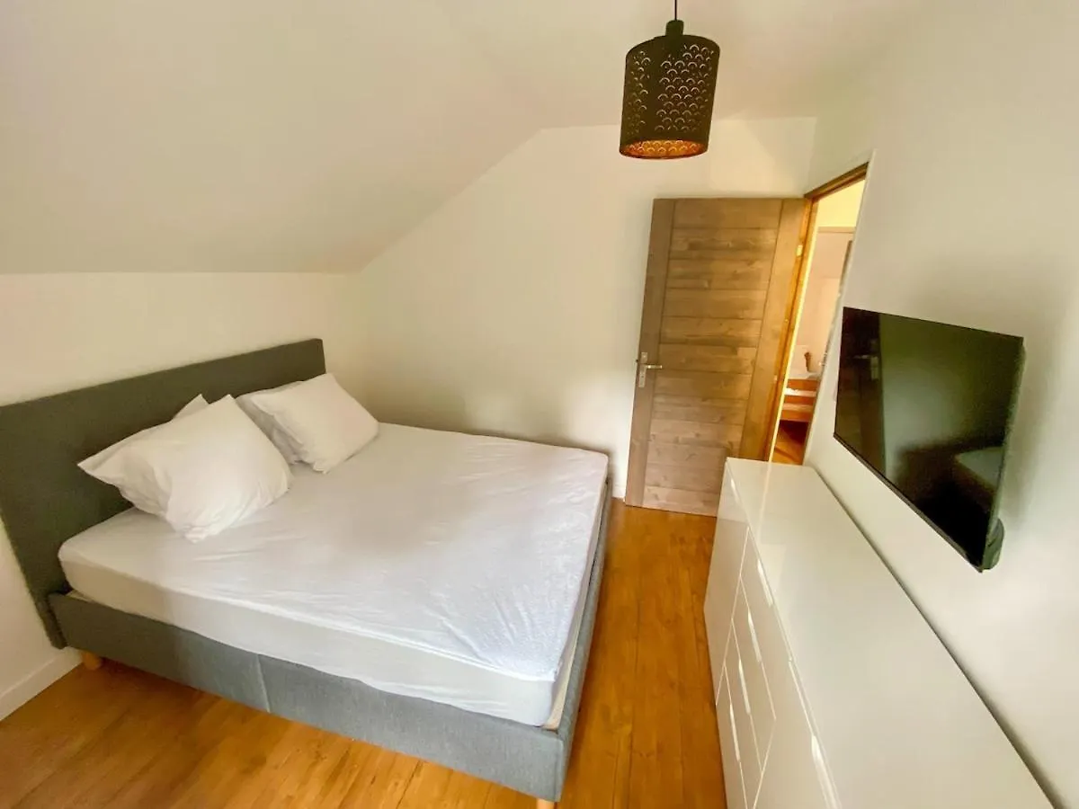 بيت للعطل Charmante Maison Au Fil De La Voie Verte كونكارنو